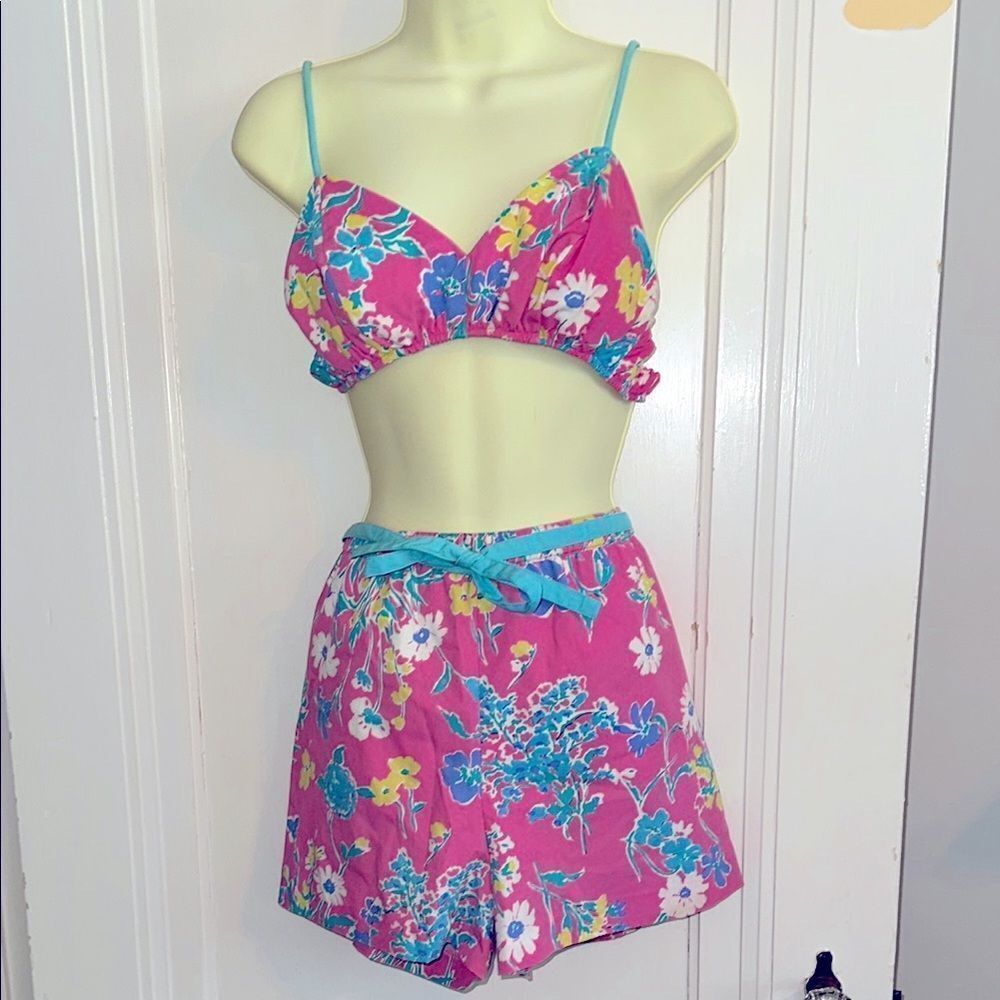 Vintage 70s/80s Sea Waves pink floral 2 pc top & shorts summer outfit‎